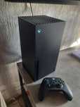 Продаю срочно XBOX Series X