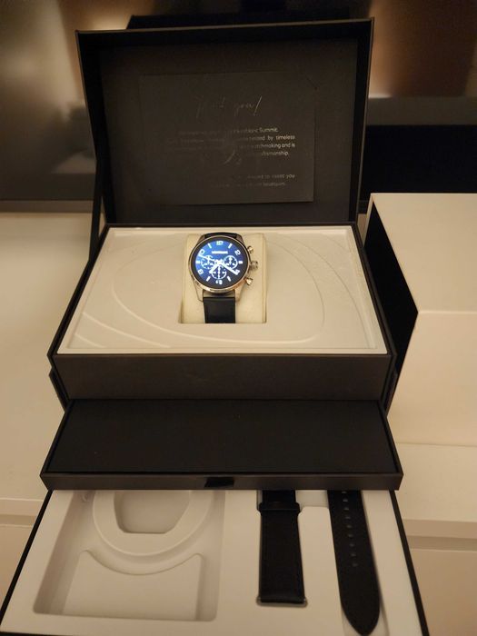 Montblanc smart watch Summit 3 - Novo