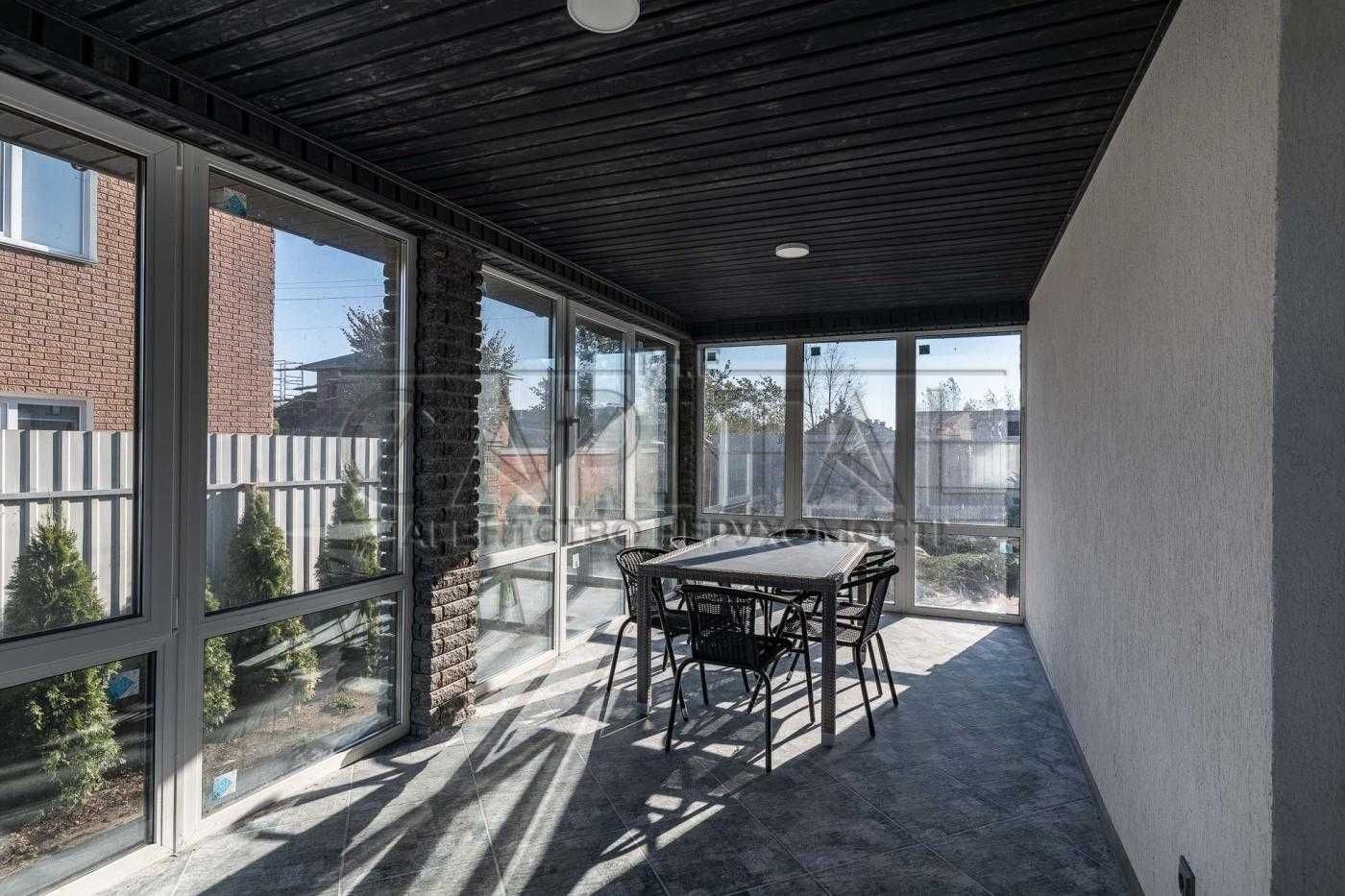 Продажа 2-этажного дома в Иванковичах, Васильковский район.