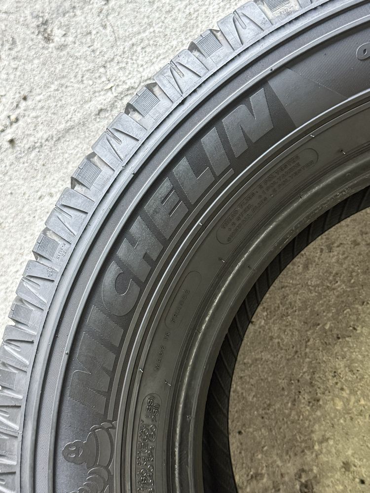 Pneus 255/65r17 Michelin Latitude Cross com 80% piso