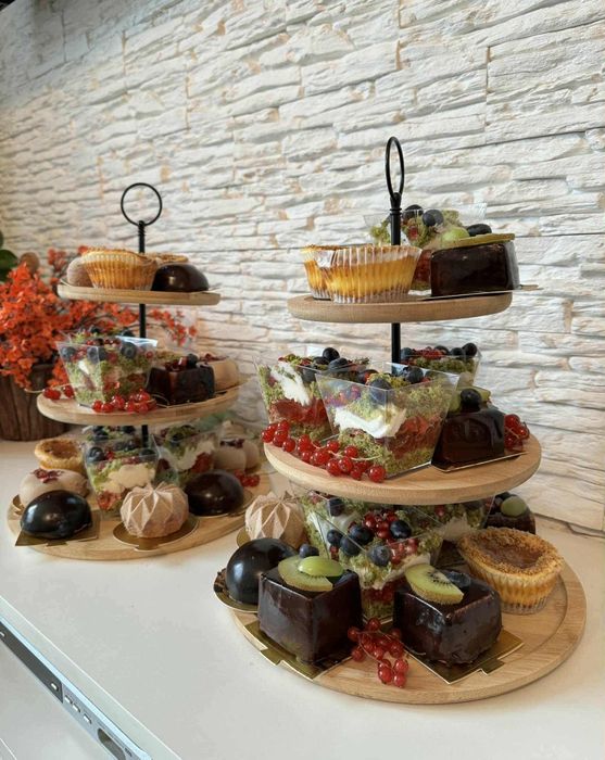 Słodkie monoporcje, ciasta i torty ręcznie robione desery