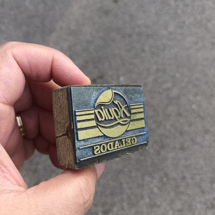 Gelados Águia Raro carimbo