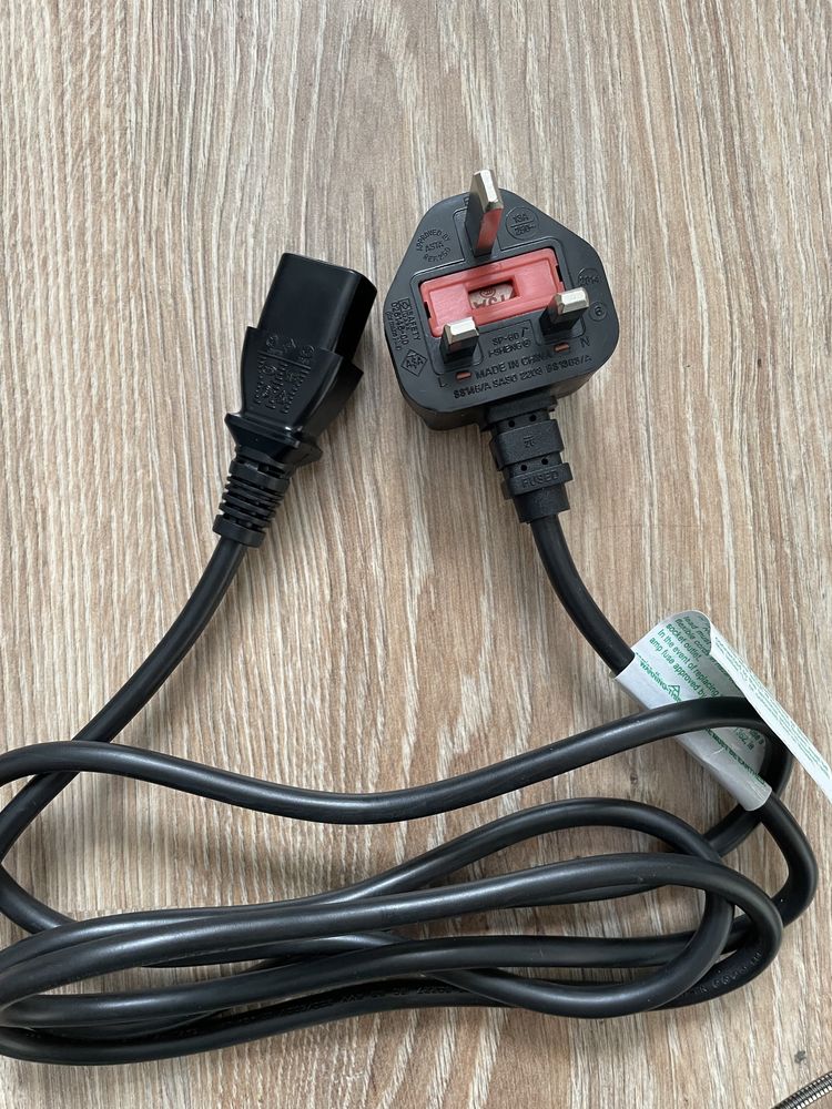 Kable zasilające wtyczka UK angielska 3 pin sieciowy 1,8 m 13A