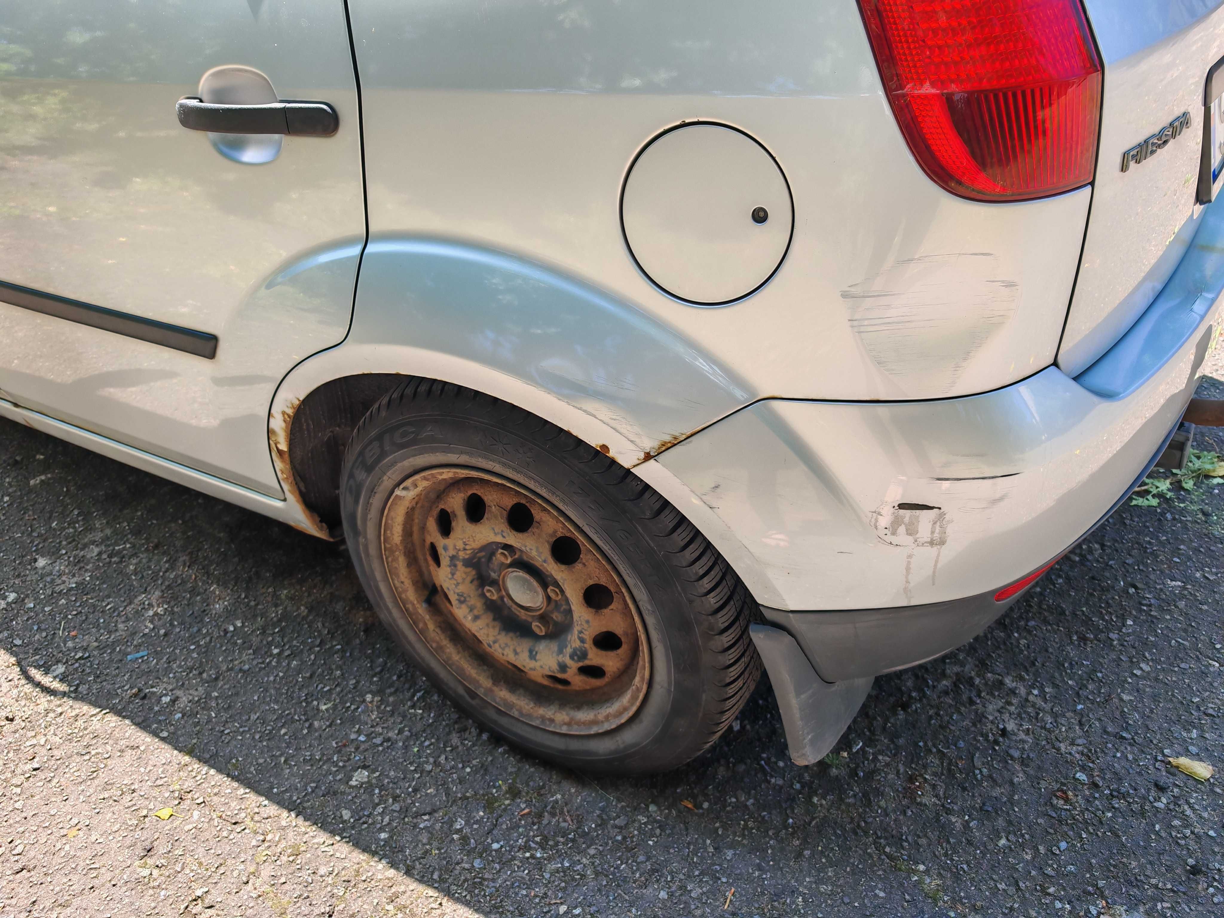 Ford fiesta 2004