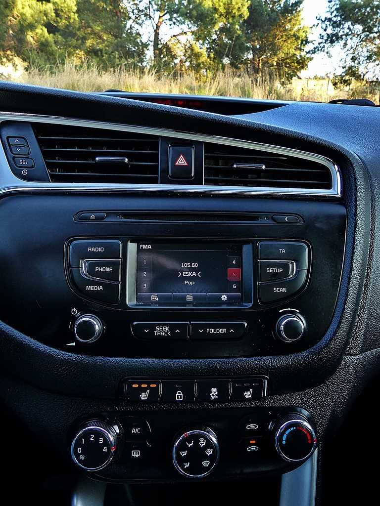 Kia Cee'd 1.4 CRDI*TEAM16*Klima*Pełna Elektryka*Kamera*Podgrz.Fotele!!