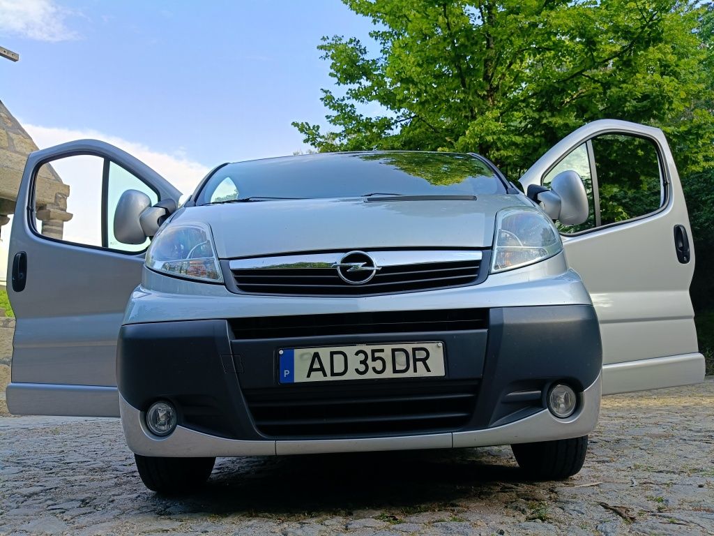 Opel Vivaro 2.0 CDTI Full extras 8 lugares