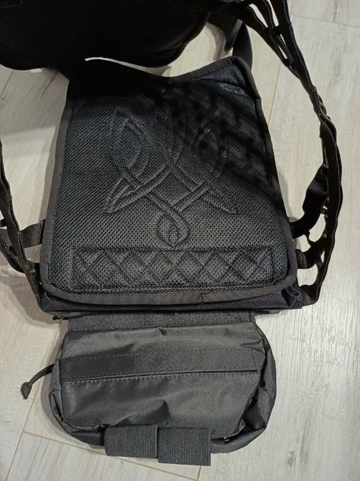 Продам плитоноску.