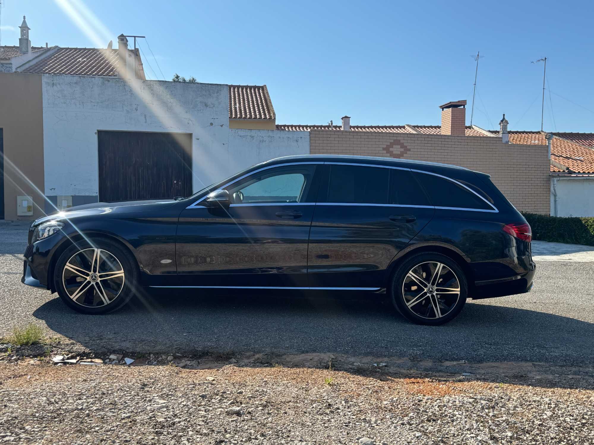 Mercedes Benz C300 de *Todas as revisões feitas na marca*