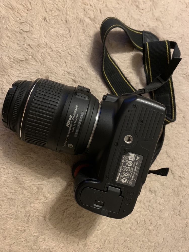 Продам Nikon D3100