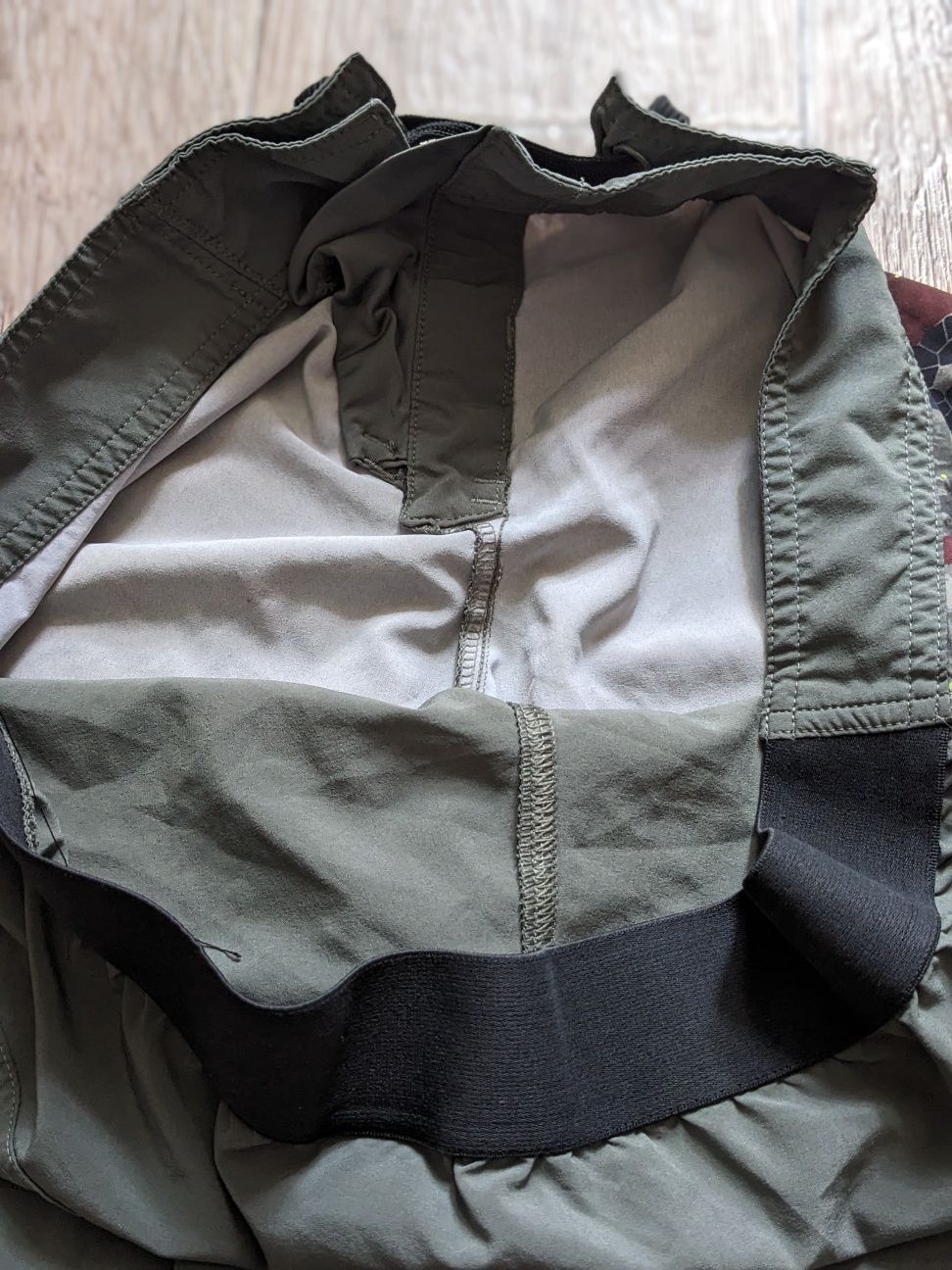 Тренувальні шорти Reebok p.32-33