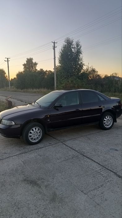 Продам Ауді а4б5