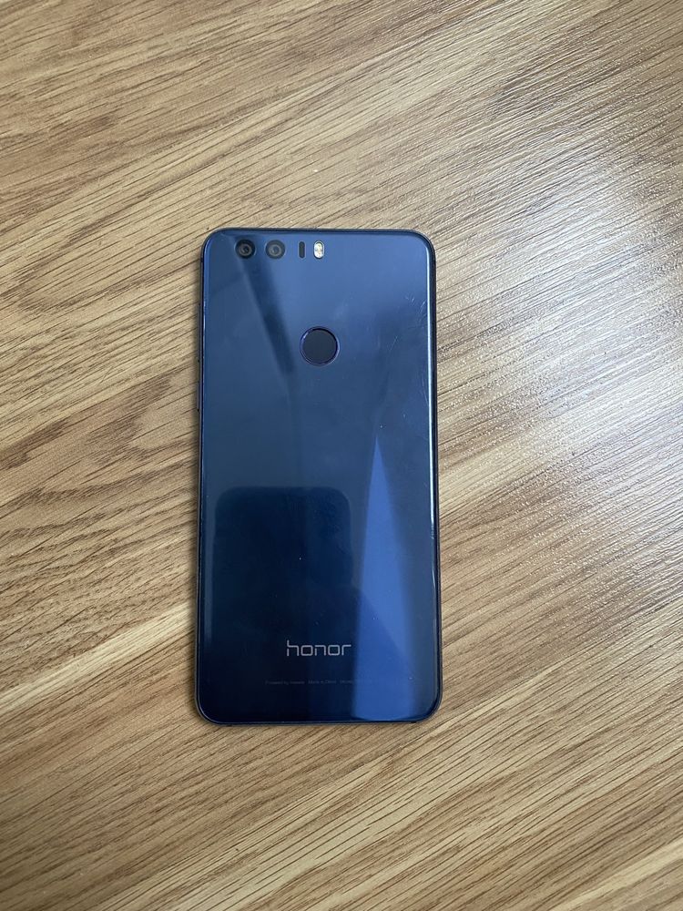 Телефон Honor 8 4/32gb