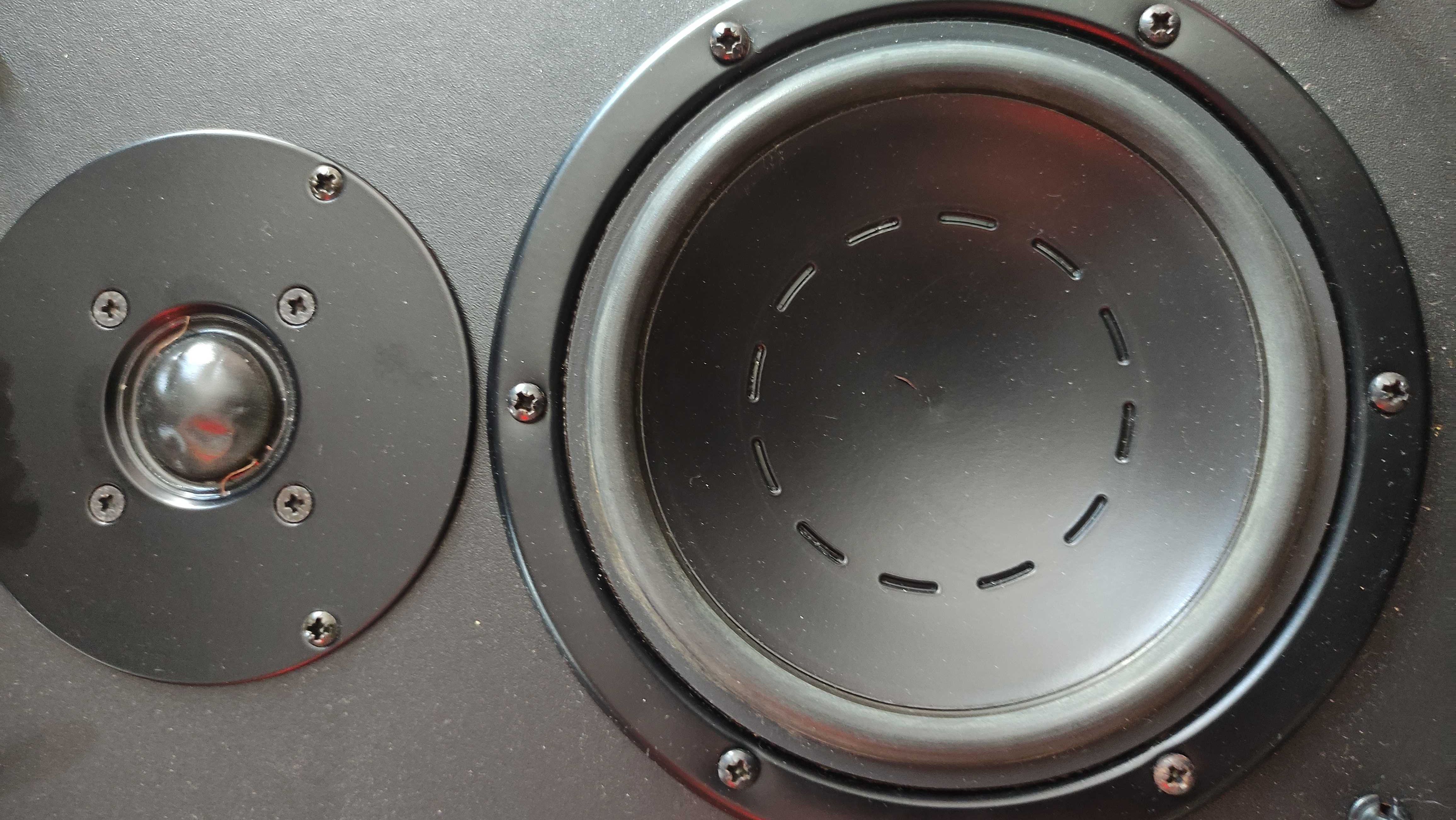 Monitory Dynaudio Image