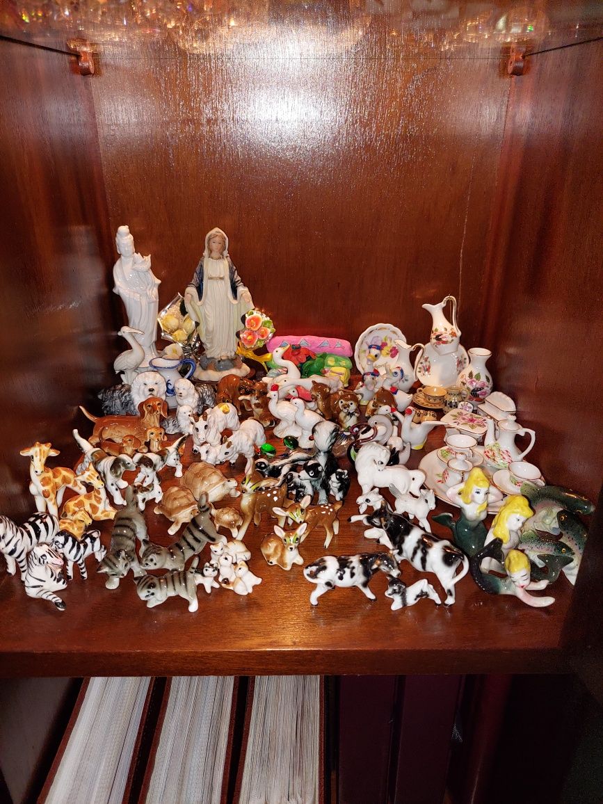 Miniaturas porcelana famílias animais variadas