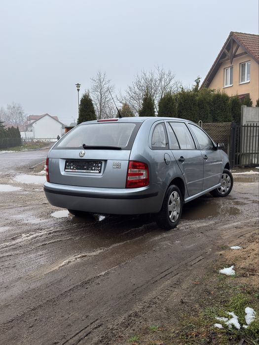Skoda fabia 1.2 benzyna lift (transport)