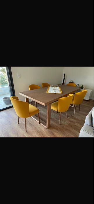 Vendo mesa Madeira de Feixo