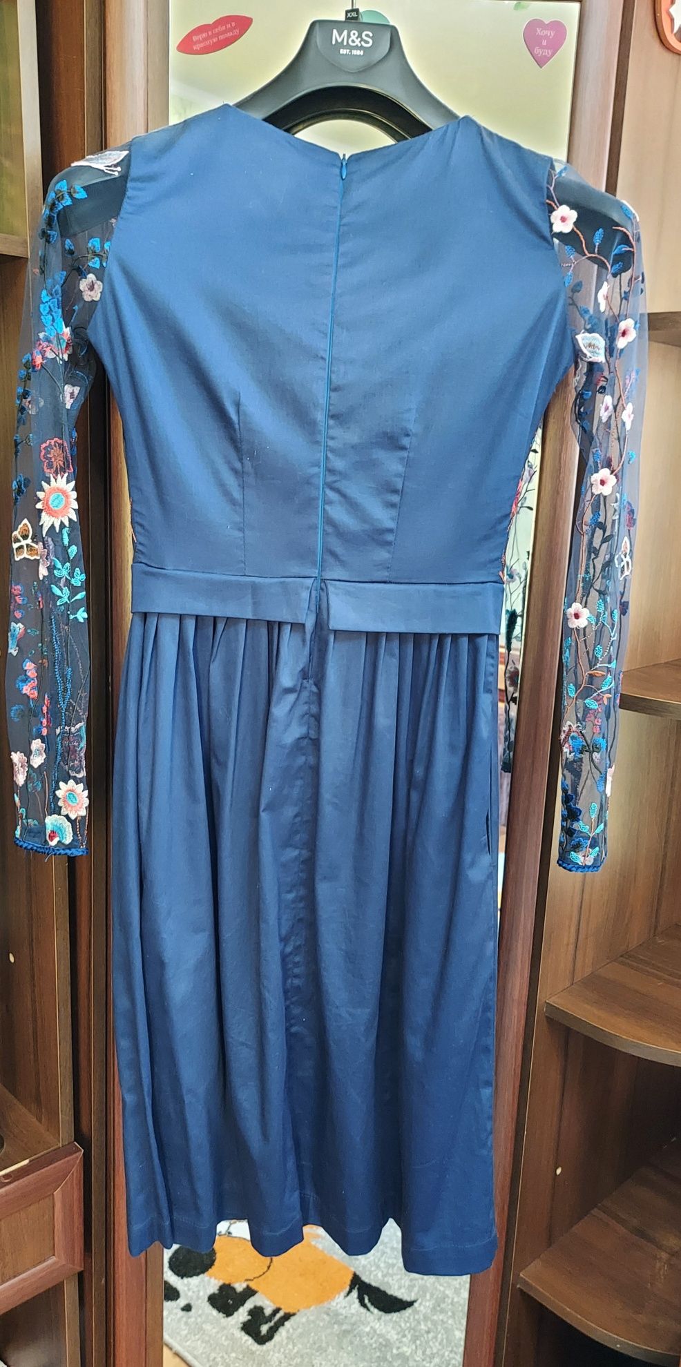 Сукня з вишивкою, 34 -36 розмір
