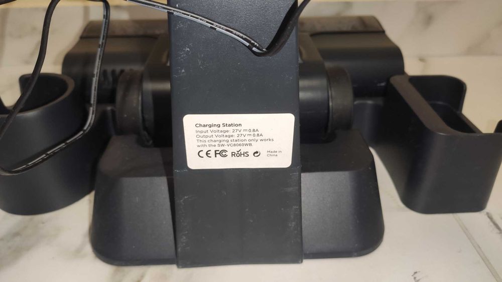 Пилосос акумуляторний вертикальний миючий Klarstein 10041383