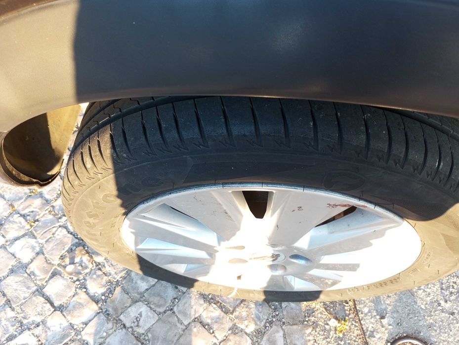 Zafira gasolina/ Gpl 7 lugares