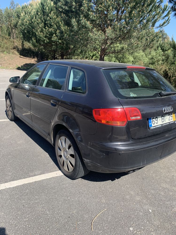 Audi A3 Sportback 8P 1.9 TDI 105cv Nacional