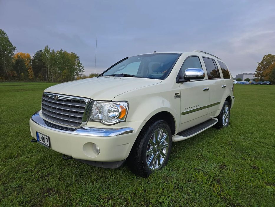 Chrysler Aspen