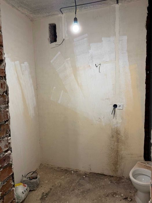 Квартира з частковим ремонтом по ТОП ціні 40 м2