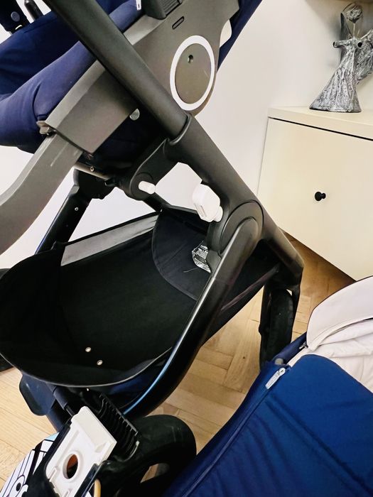 Wózek Stokke Trailz spacerówka i gondolka nowa wersja granatowa