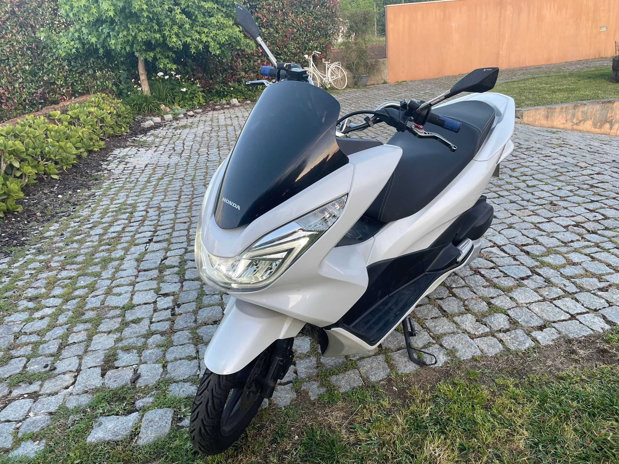 Honda modelo PCX125CC