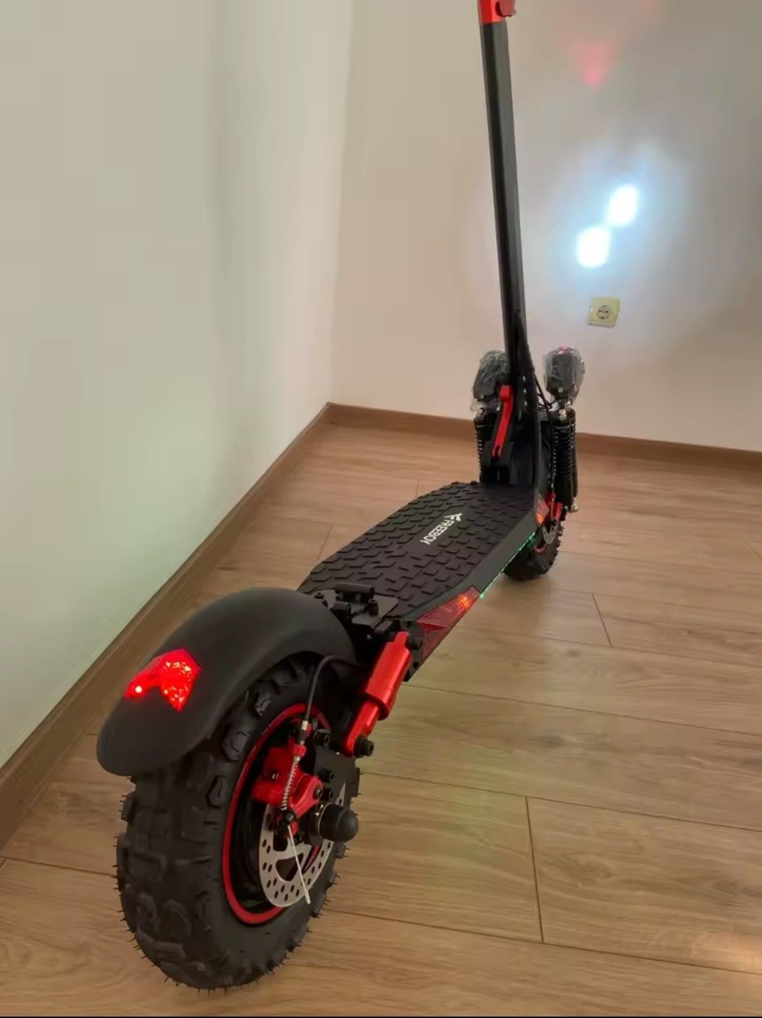 Trotinete nova 1200W 48v 18ah