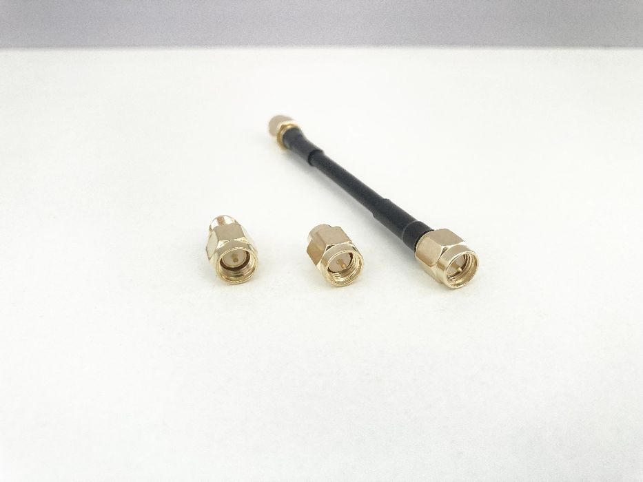 Продам патч антена Triple Feed Patch Array на 14dBi