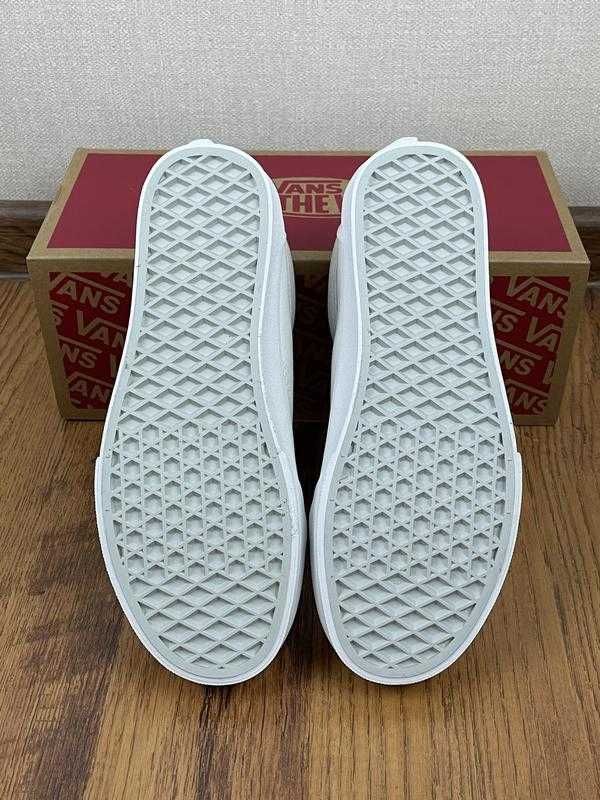 Ванси білі жіночі кеди Vans Ols skool White
