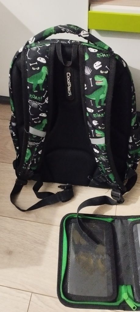 Zestaw: plecak, piórnik dwukomorowy, worek Dino CoolPack