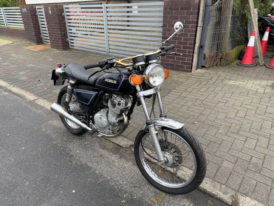 Suzuki GN Suzuki GN 125    Scrambler*Kat.B*125cm*4T*