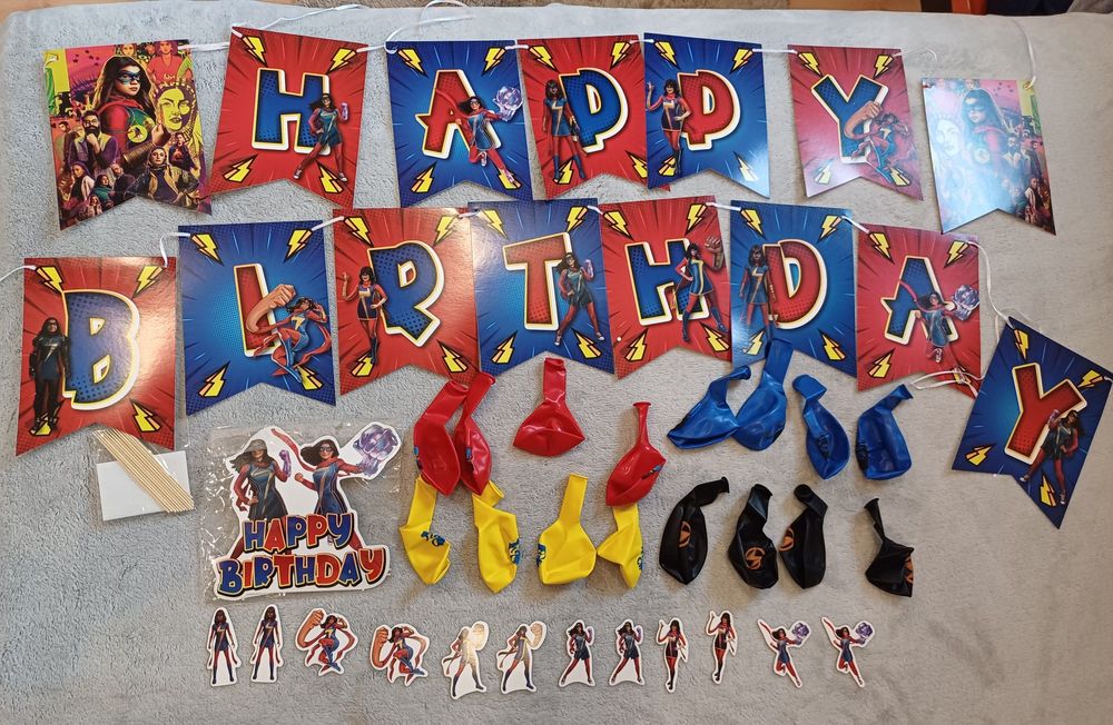 Dekoracje urodzinowe. Zestaw " Wonder Woman"