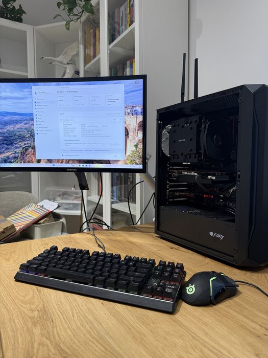Komputer Ryzen 5 3600, 32 gb ram, 1T, RX6600 monitor 24”