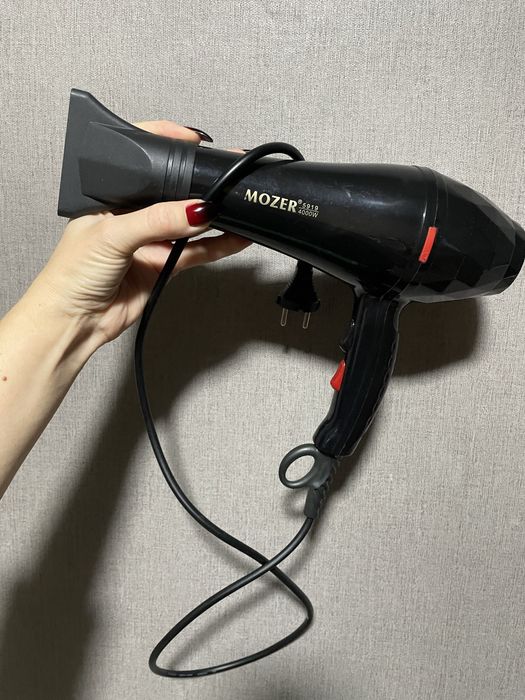 Фен Mozer з підсвіткою