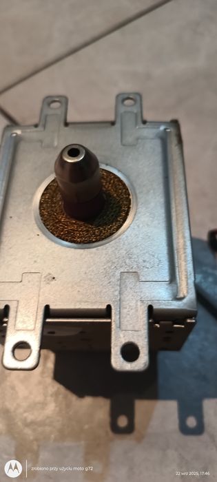 Magnetron do mikrofali