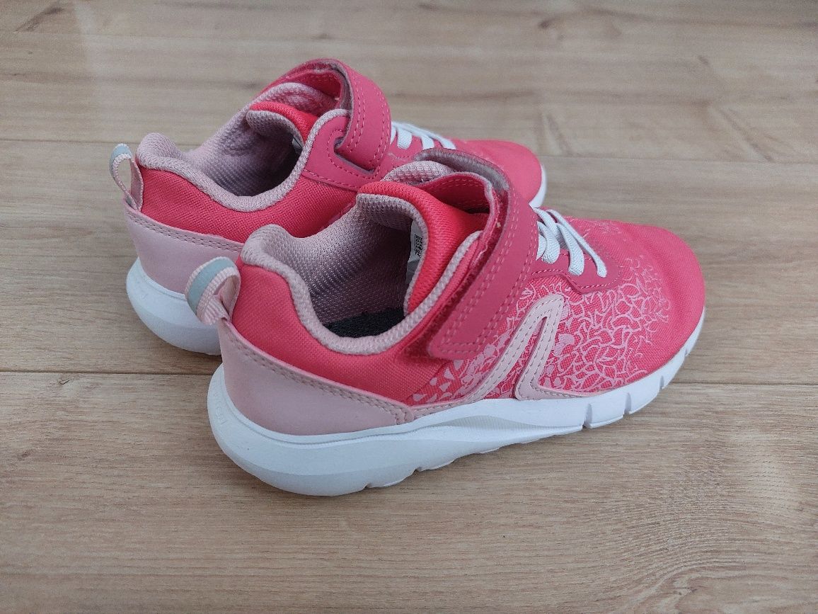Buty sportowe DECATHLON r. 30 dziewczynka