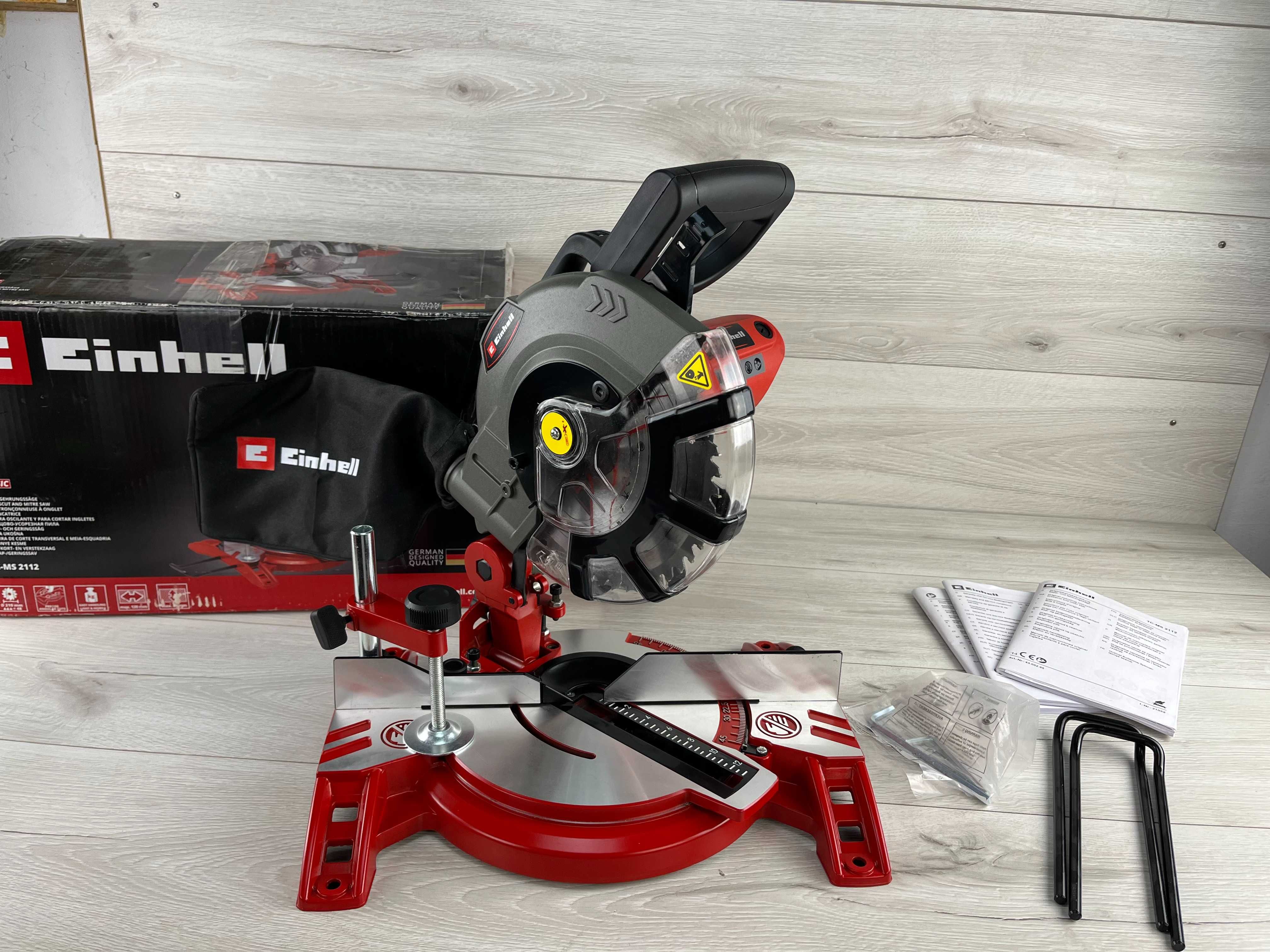 Пила торцювальна Einhell TC-MS 2112