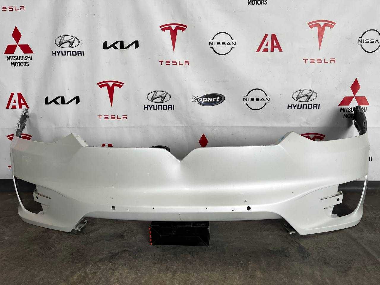 Бампер передній Tesla Model X Оригінал 1091879-00-B