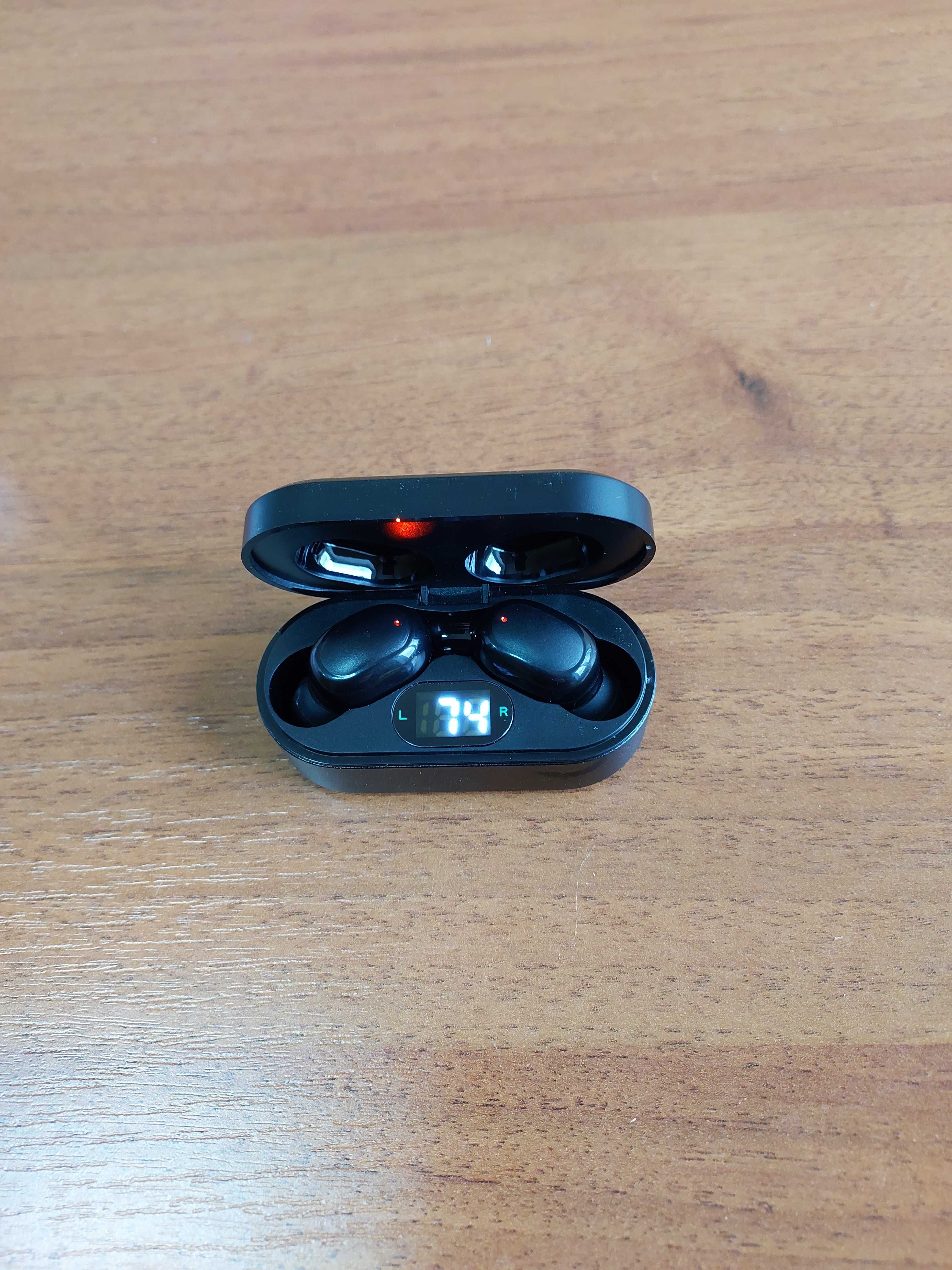 Беспроводные Вакуумные Bluetooth наушники с кейсом Double Realme Z7