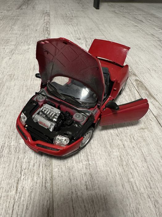 Alfa Romeo Spider 1/18 Maisto