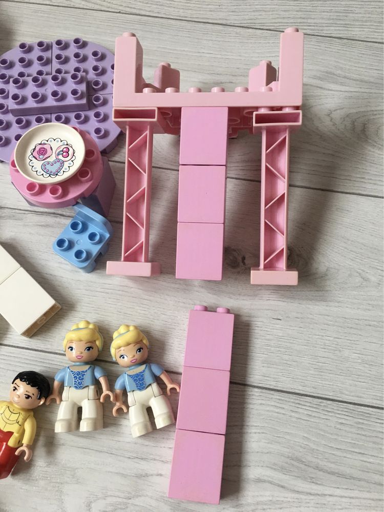 Klocki Lego duplo uniclo księżniczki kopciuszek