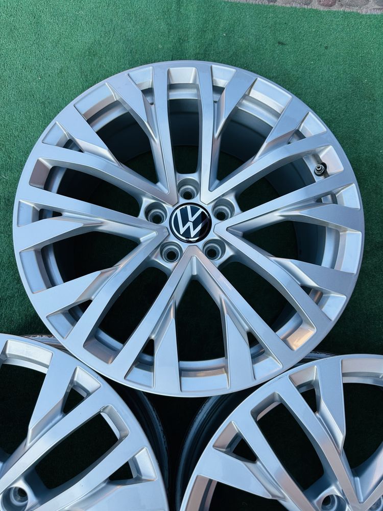Диски ковані 5/112 R19 VW Touareg Audi Q5 Q7 A6 A7 A8 з датчиками