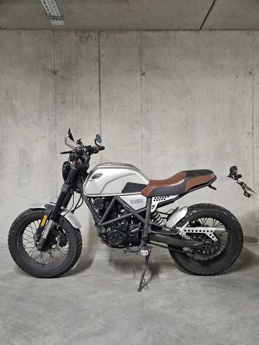 Zipp Scrambler 125