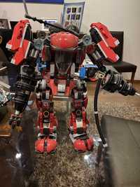 Lego de robô vermelho
