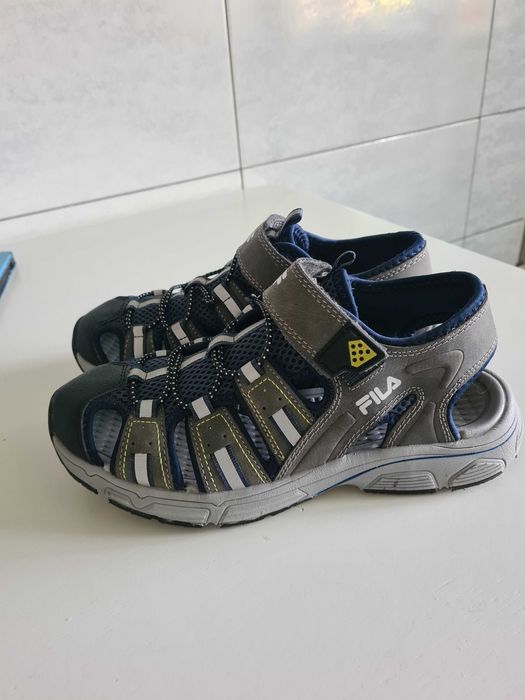 Нові сандалі Fila на хлопчика, 37 розмір