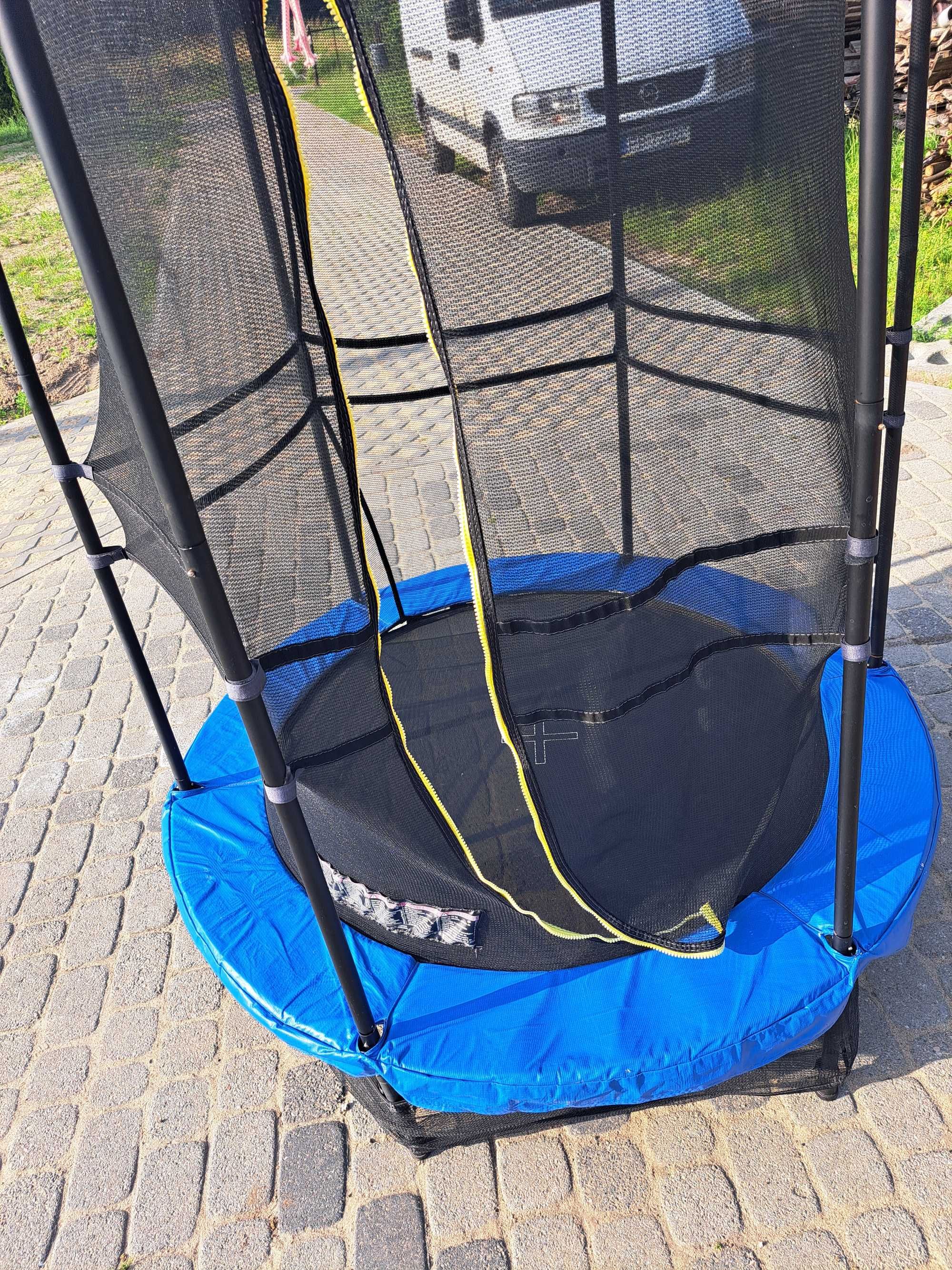 Trampolina mała ,dowóz