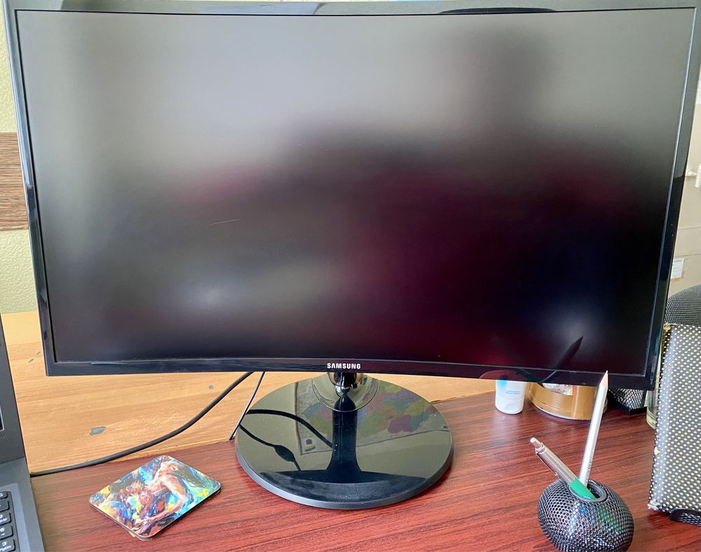 Монитор Samsung 27’