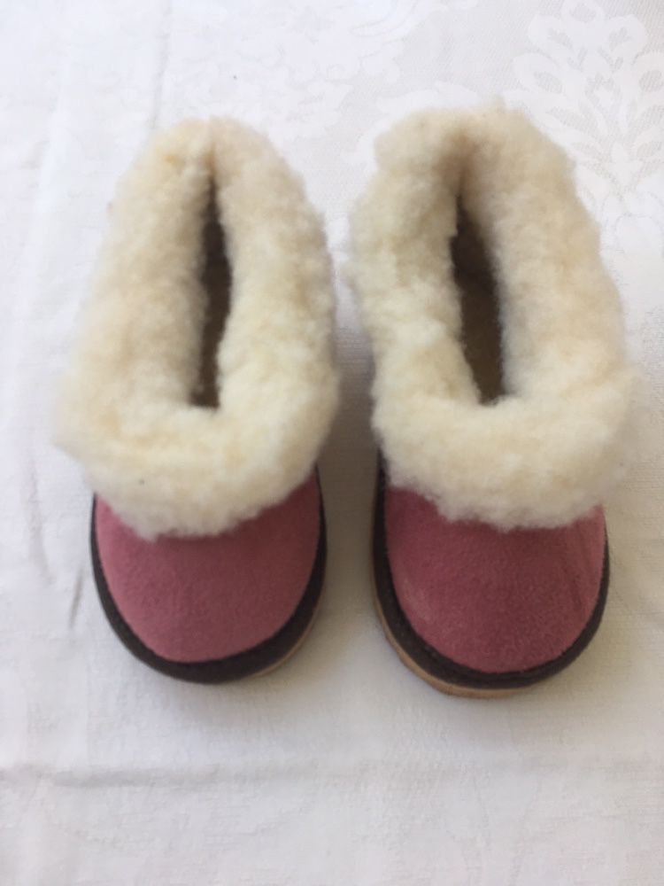 Pantufas novas, tamanho 19